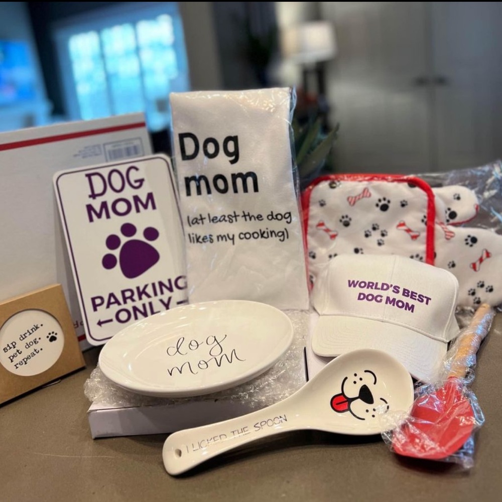 Dog Mom Holiday Gift Bundle / Set